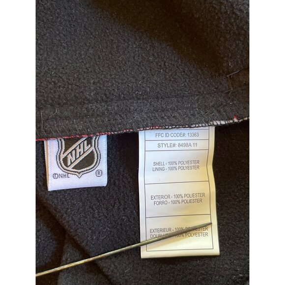 Reebok Blackhawks Hoodie M Black & Red Polyester Sweatshirt With Double Pockets - Picture 10 of 11